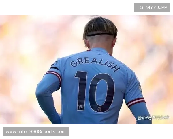 十号足球衣的传奇象征 谁是穿着十号球衣的伟大球星