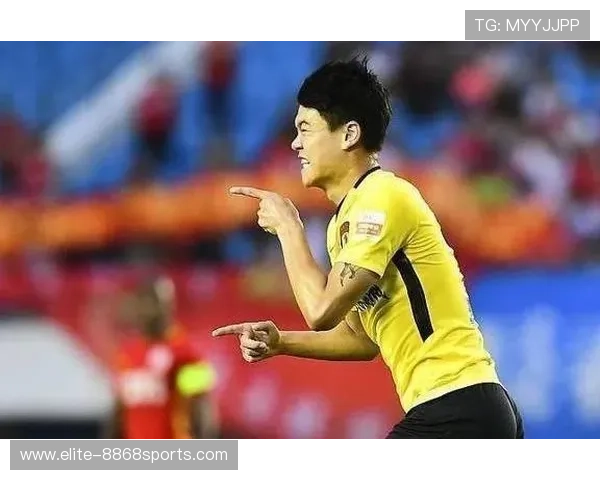 退役足球明星集结友谊赛阵容名单曝光 足坛传奇同场竞技精彩纷呈